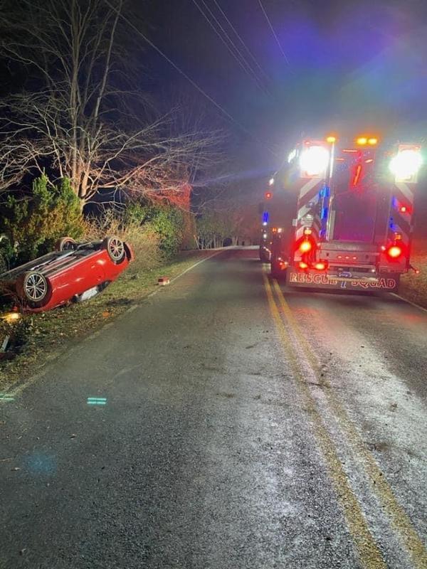 Vehicle Overturns On South Sandgates Road - Hollywood Volunteer Fire ...